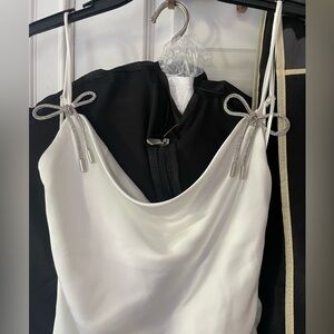 White bow dress. Zara. Size small